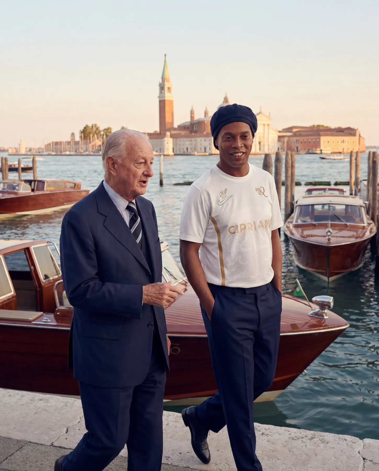 Ronaldinho holding the finished Ravenna FC N°10 jersey